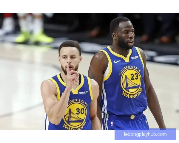 曝格林曾动念转投湖人快船今夏去留成疑库里稳坐勇士核心非卖品之位